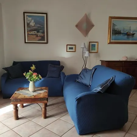 Pines House Apartment